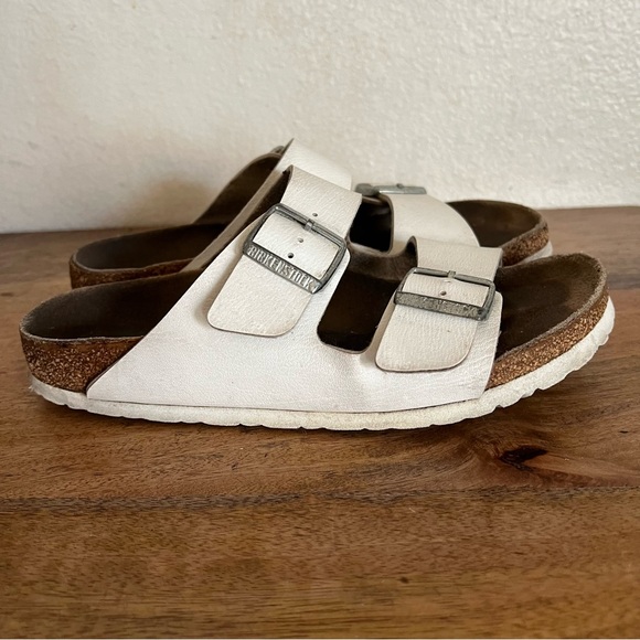 Birkenstock Arizona White Sandals Narrow Size 8-8.5 - Picture 1 of 14